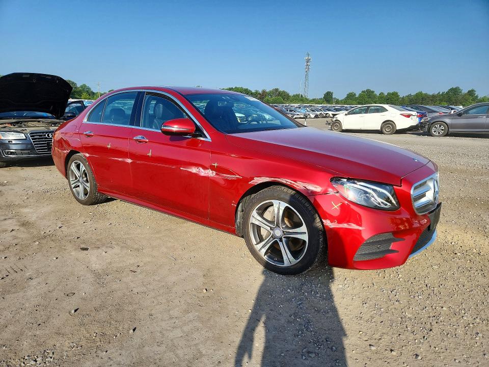 2017 Mercedes-benz E-klasse VIN WDDZF4KB3HA150420 COPART salvage auction — SIDE, Va - Cert Of Title - Salvage, sold $6,800 on 2026-07-29 (photo 4)