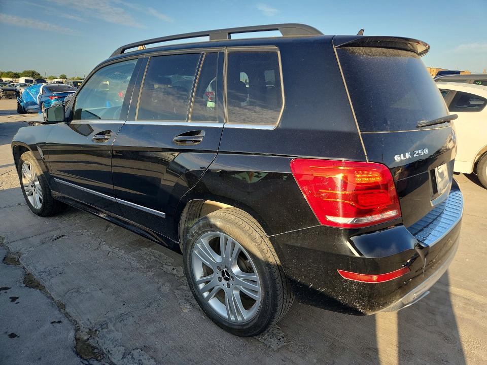 2015 Mercedes-benz Glk-klasse VIN WDCGG0EB3FG350527 COPART salvage auction — FRONT END, Tx - Salvage Vehicle Title, sold $175 on 2026-07-27 (photo 2)