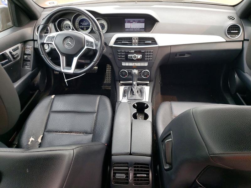 2013 Mercedes-benz C-klasse VIN WDDGF8AB8DR299661 COPART salvage auction — MINOR DENT/SCRATCHES, Ct - Certificate Of Title, sold $1,450 on 2026-07-28 (photo 8)