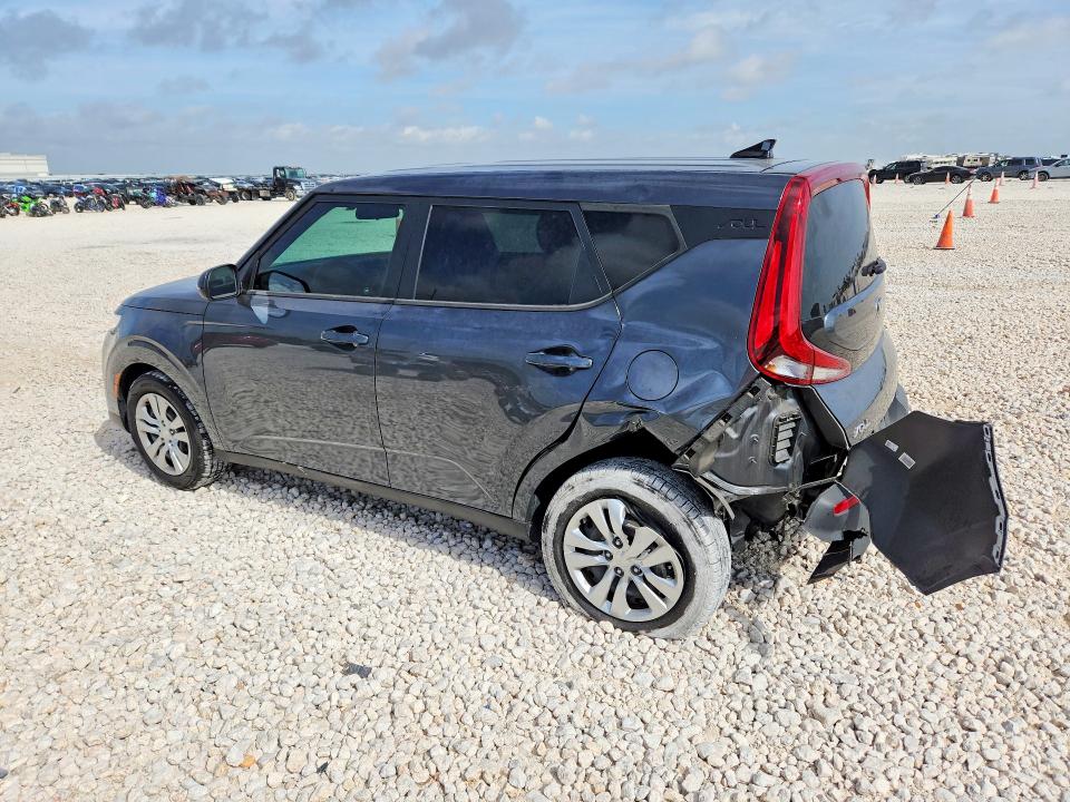 2021 Kia Soul VIN KNDJ23AU2M7750739 COPART salvage auction — REAR END, Tx - Salvage Vehicle Title, sold $70 on 2026-07-30 (photo 2)