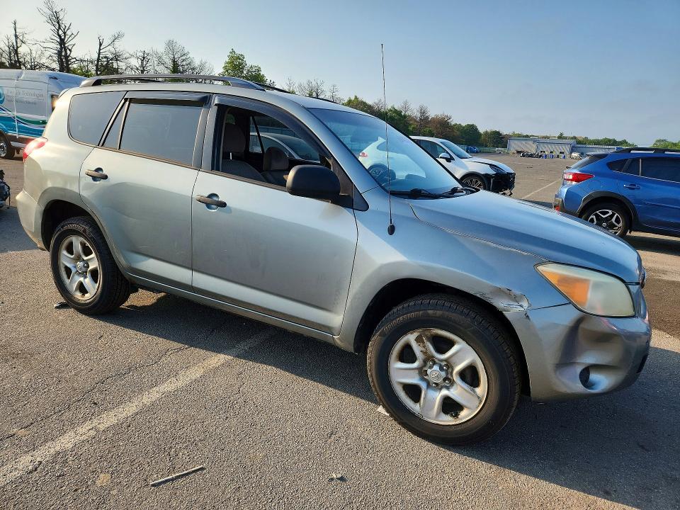2006 Toyota Rav4 VIN JTMBD33V665015409 COPART salvage auction — FRONT END, NY - CERTIFICATE OF TITLE, sold $1,050 on 2026-07-15 (photo 4)