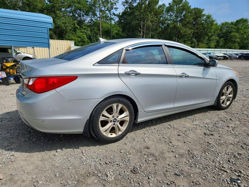 2013 Hyundai Sonata VIN 5NPEC4ACXDH573204 COPART salvage auction — MINOR DENT/SCRATCHES, Ga - Certificate Of Title, sold $825 on 2026-07-21 (photo 3)