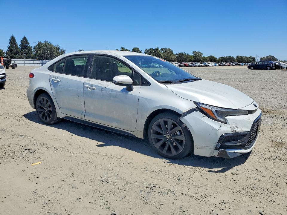 2026 Toyota Corolla VIN JTDS4MCE6T3526146 COPART salvage auction — VANDALISM, CA - SALVAGE CERTIFICATE, sold $8,700 on 2026-08-25 (photo 4)
