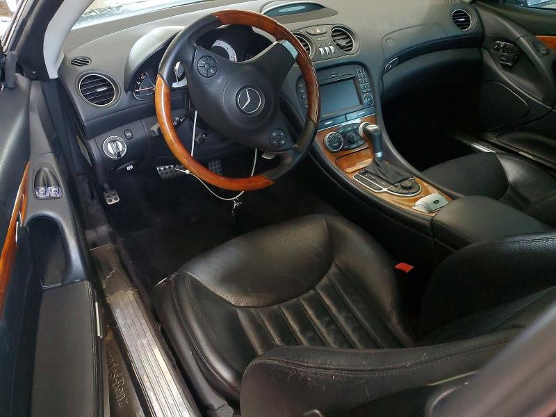 2009 Mercedes-benz Sl-klasse VIN WDBSK71F19F152781 COPART salvage auction — INTERIOR BURN, Co - Public - Salvage Title, sold $7,800 on 2026-08-12 (photo 8)
