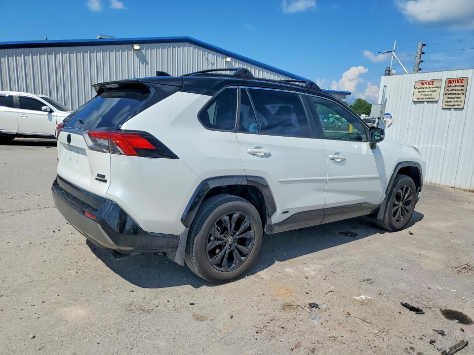 2024 Toyota Rav 4 VIN JTME6RFV1RD565178 COPART salvage auction — MINOR DENT/SCRATCHES, NY - CERTIFICATE OF TITLE, sold $22,300 on 2026-07-15 (photo 3)