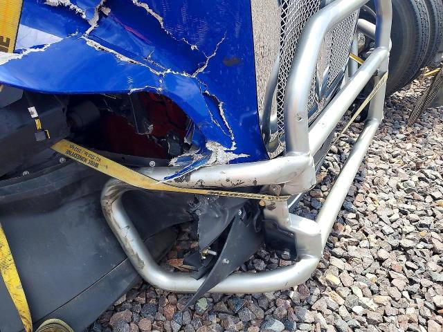2026 Kenworth All other VIN 1XKYD49X7TJ208491 COPART salvage auction — NORMAL WEAR, KS - CERTIFICATE OF TITLE (P), sold $44,500 on 2026-08-14 (photo 8)