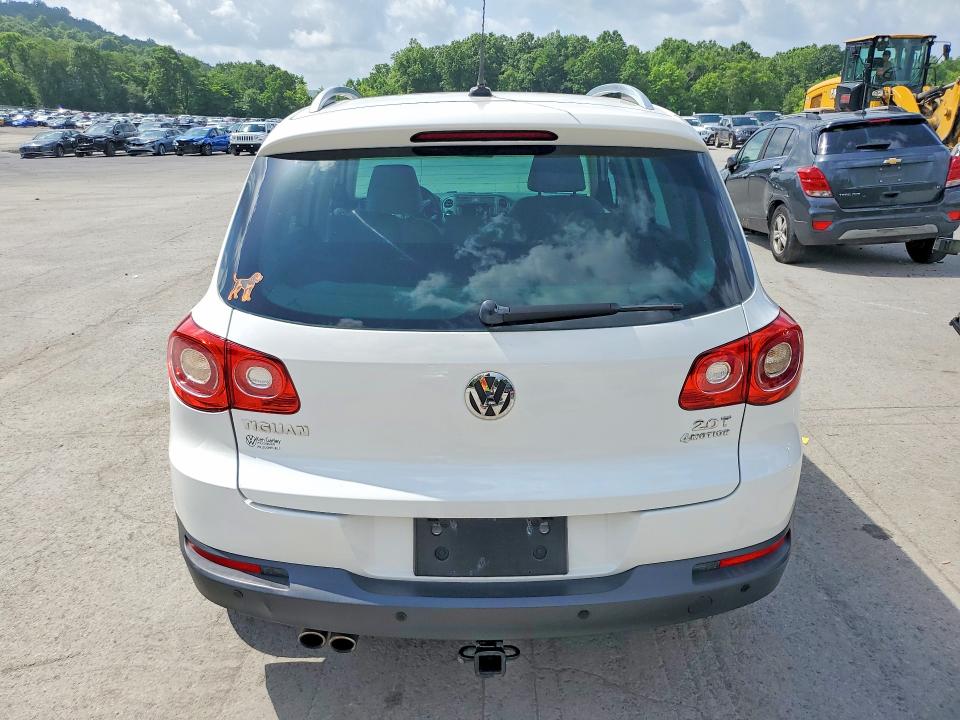 2011 Volkswagen Tiguan VIN WVGBV7AX8BW548841 COPART salvage auction — HAIL, Pa - Certificate Of Salvage, sold $3,600 on 2026-07-23 (photo 6)