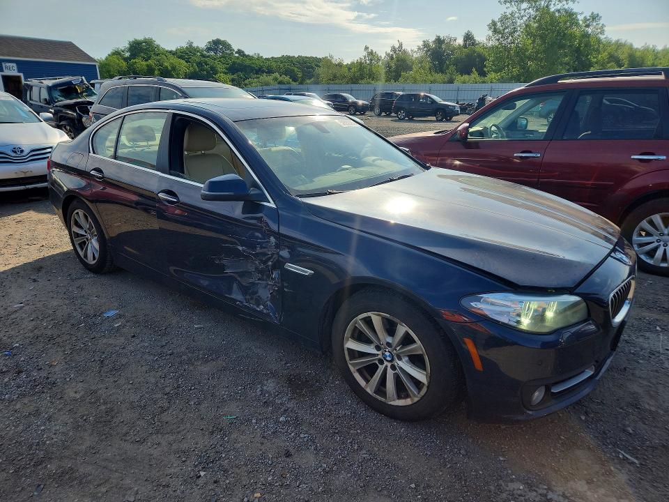 2015 BMW 5er VIN WBA5A7C5XFG143764 COPART salvage auction — SIDE, Ma - Cert Of Title-Reconstrctd Coll, sold $1,450 on 2026-08-19 (photo 4)