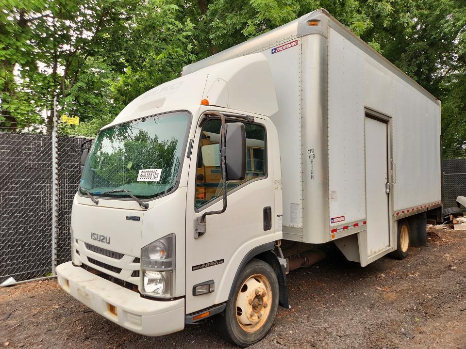 2016 Isuzu Npr VIN 54DC4W1C5GS806682 COPART salvage auction — MINOR DENT/SCRATCHES, Ma - Certificate Of Title (P), sold $5,300 on 2026-07-31 (photo 1)