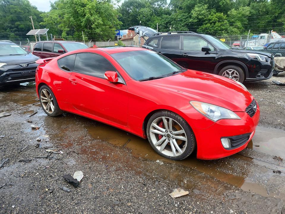 2011 Hyundai Genesis VIN KMHHU6KH3BU043266 COPART salvage auction — MINOR DENT/SCRATCHES, Md - Cert Of Salvage > 75% Damage, sold $575 on 2026-07-14 (photo 4)