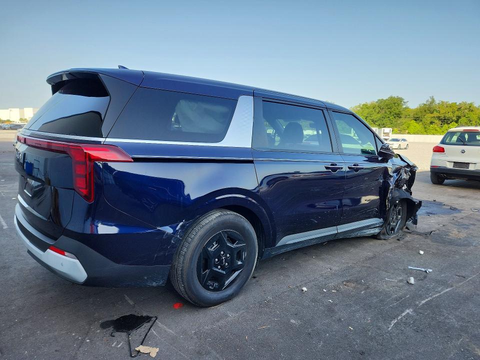 2026 Kia Carnival VIN KNDNB5K33T6603272 COPART salvage auction — FRONT END, Fl - Cert Of Title Slvg Rebuildable, sold $14,100 on 2026-08-24 (photo 3)
