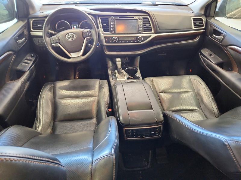2016 Toyota Highlander VIN 5TDDKRFH7GS293853 COPART salvage auction — FRONT END, Wi - Certificate Of Title, sold $300 on 2026-07-29 (photo 8)