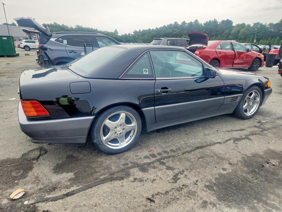 1992 Mercedes-benz 300 VIN WDBFA61E8NF044495 COPART salvage auction — NORMAL WEAR, PA - CERT OF TITLE-A=ANTIQUE VEHICL, sold $1,000 on 2026-07-23 (photo 3)