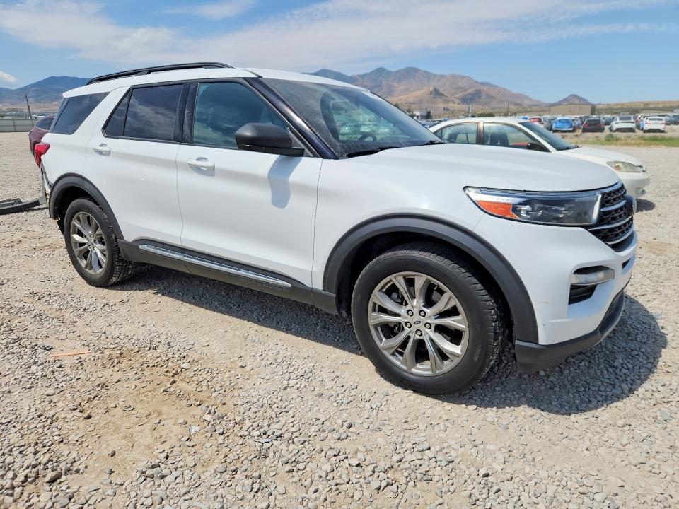 2020 Ford Explorer VIN 1FMSK8DH3LGB41833 COPART salvage auction — REAR END, Ut - Salvage Certificate, sold $7,600 on 2026-08-21 (photo 4)