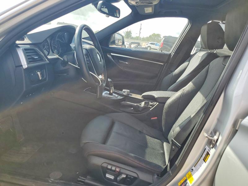 2017 BMW 3er VIN WBA8E1C3XHA158560 COPART salvage auction — MINOR DENT/SCRATCHES, Tx - Certificate Of Title (P), sold $4,700 on 2026-07-30 (photo 7)