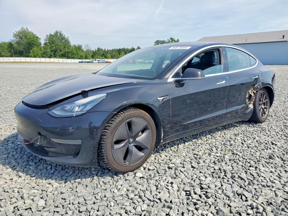 2018 Tesla Model 3 VIN 5YJ3E1EB0JF127252 COPART salvage auction — SIDE, Salvage Title, sold $1,650 on 2026-07-23 (photo 1)