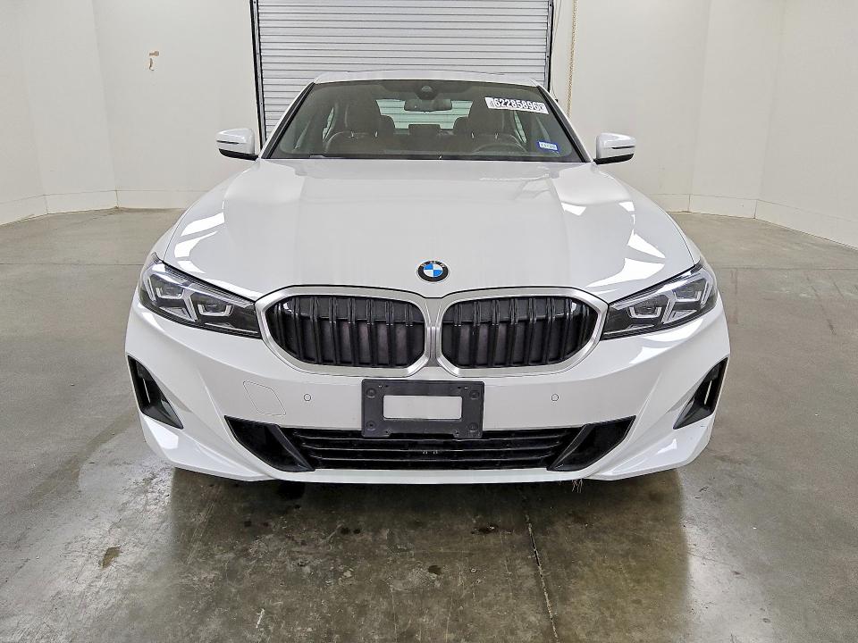 2026 BMW 3 series VIN 3MW89CW03T8G11469 COPART salvage auction — REAR END, TX - CERTIFICATE OF TITLE, sold $23,100 on 2026-08-03 (photo 5)