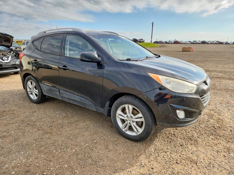 2013 Hyundai Tucson VIN KM8JU3AC1DU718959 COPART salvage auction — MECHANICAL, Ab - Bos - Active, sold $200 on 2026-07-28 (photo 4)