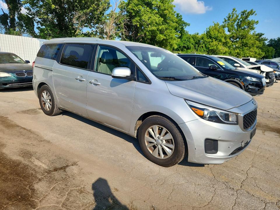2017 Kia SEDONA VIN KNDMB5C15H6265955 COPART salvage auction — SIDE, MO - CERTIFICATE OF TITLE, sold $850 on 2026-07-17 (photo 4)