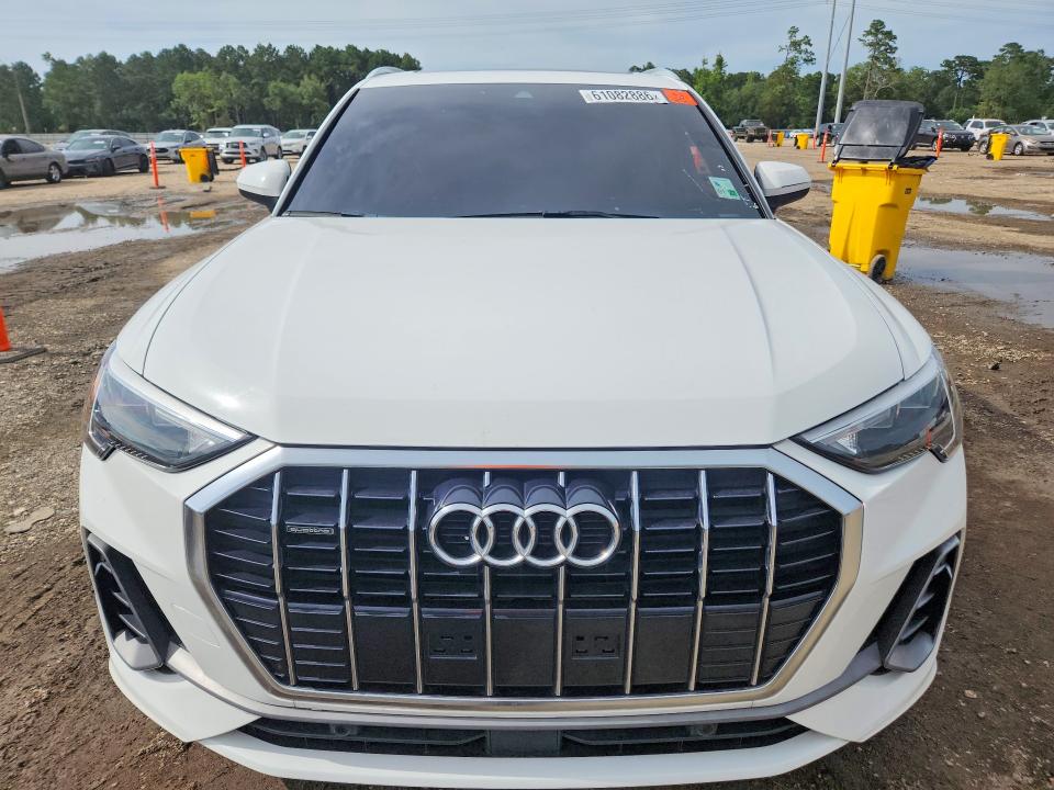 2021 Audi Q3 VIN WA1DECF37M1016034 COPART salvage auction — SIDE, LA - CERTIFICATE OF TITLE (P), sold $12,100 on 2026-07-28 (photo 5)
