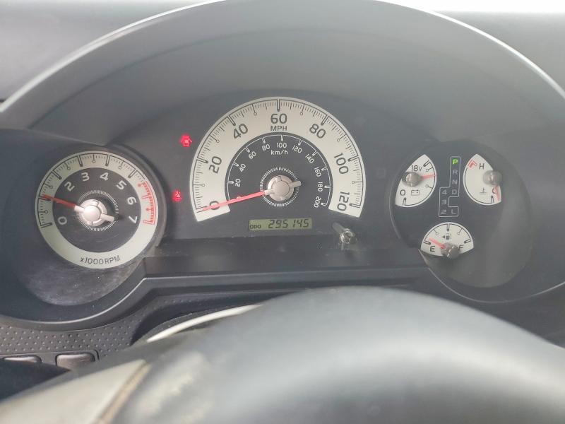 2008 Toyota Fj cruiser VIN JTEZU11F38K002860 COPART salvage auction — MINOR DENT/SCRATCHES, LA - CERTIFICATE OF TITLE (P), sold $3,550 on 2026-07-24 (photo 9)