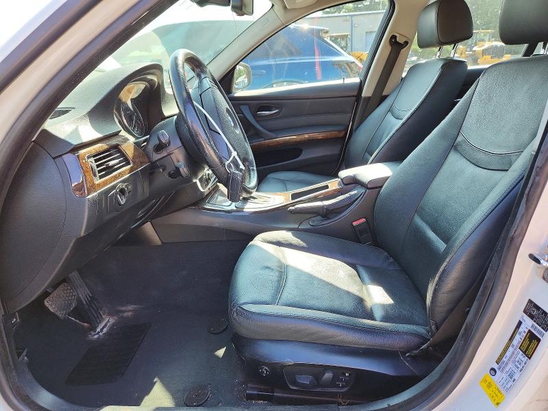 2009 BMW 3 series VIN WBAPK53569A512797 COPART salvage auction — FRONT END, MA - CERT OF TITLE-RECONSTRCTD COLL, sold $500 on 2026-08-03 (photo 7)