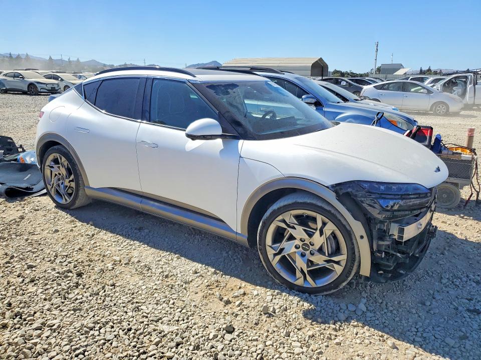 2023 Genesis Gv60 VIN KMUKEDTB9PU003235 COPART salvage auction — FRONT END, Salvage Title, sold $7,800 on 2026-08-18 (photo 4)