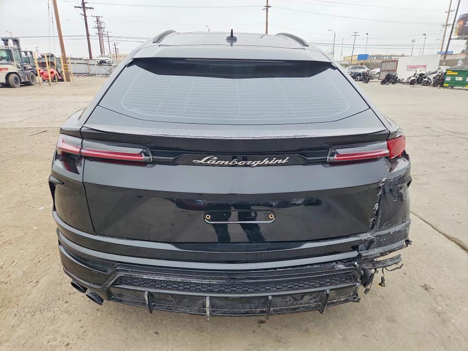 2019 Lamborghini Urus VIN ZPBUA1ZL6KLA04680 COPART salvage auction — REAR END, Tx - Salvage Title-Flood Damage, sold $87,500 on 2026-07-29 (photo 6)