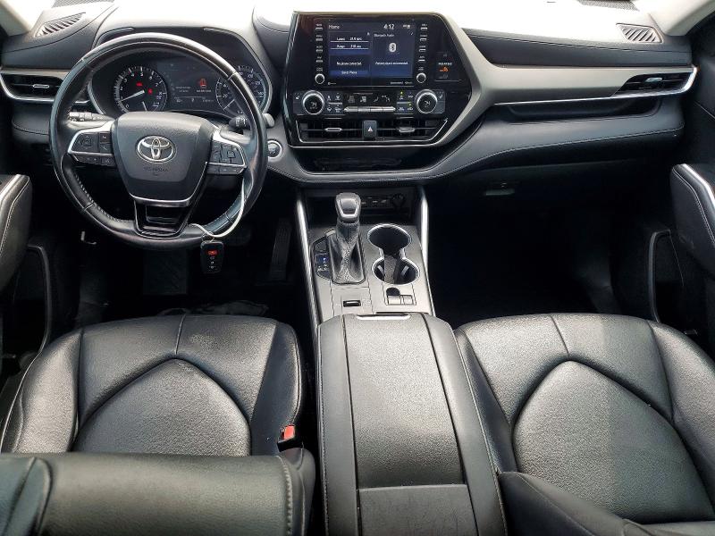 2021 Toyota Highlander VIN 5TDGZRAH1MS039907 COPART salvage auction — MINOR DENT/SCRATCHES, Tx - Certificate Of Title, sold $17,800 on 2026-07-29 (photo 8)