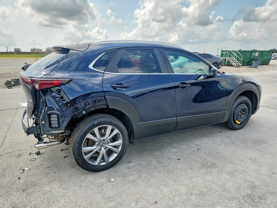 2025 Mazda Cx-30 VIN 3MVDMBCM2SM863865 COPART salvage auction — FRONT END, La - Cert Of Title-Salvage, sold $7,600 on 2026-08-19 (photo 3)