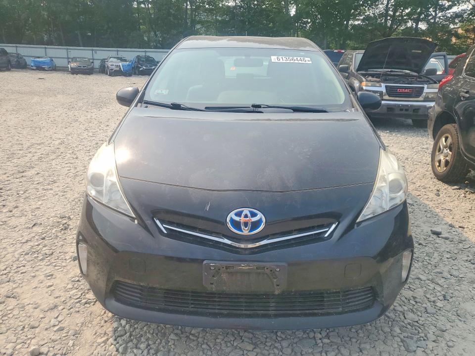 2014 Toyota Prius VIN JTDZN3EU3EJ003451 COPART salvage auction — MINOR DENT/SCRATCHES, MA - CERTIFICATE OF TITLE, sold $3,150 on 2026-07-30 (photo 5)