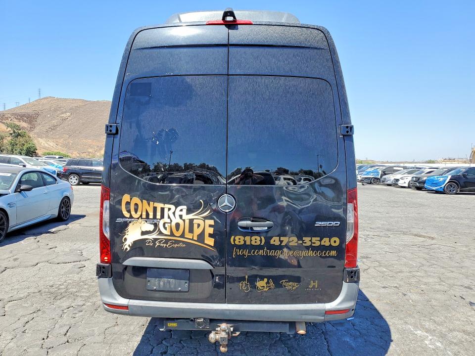 2020 Mercedes-benz Sprinter VIN W1Z4EGHY9LT022806 COPART salvage auction — MINOR DENT/SCRATCHES, CA - DIS/DLR/EXP ONLY CLEAN TITLE, sold $19,000 on 2026-08-29 (photo 6)