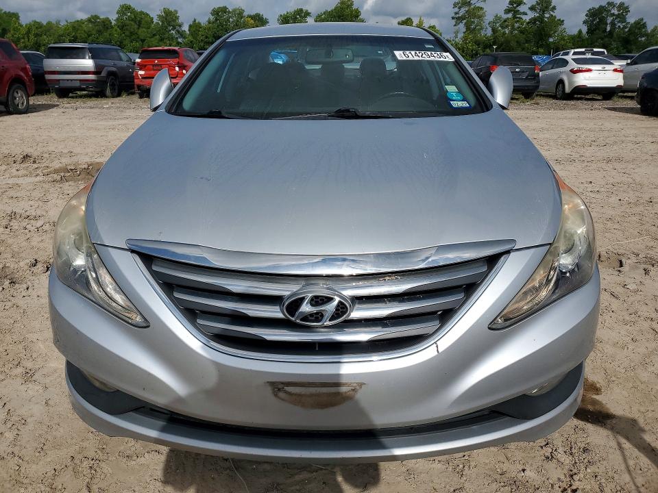 2014 Hyundai Sonata VIN 5NPEC4AB5EH814630 COPART salvage auction — REAR END, TX - SALVAGE VEHICLE TITLE (P), sold $800 on 2026-07-31 (photo 5)