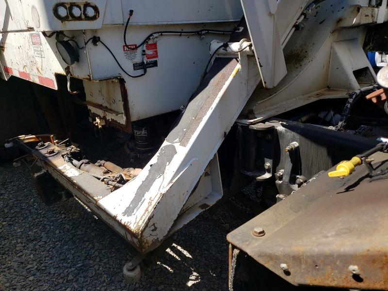 2013 Peterbilt All other VIN 3BPZL70X2DF192856 COPART salvage auction — MECHANICAL, CD, sold $1,500 on 2026-09-25 (photo 6)