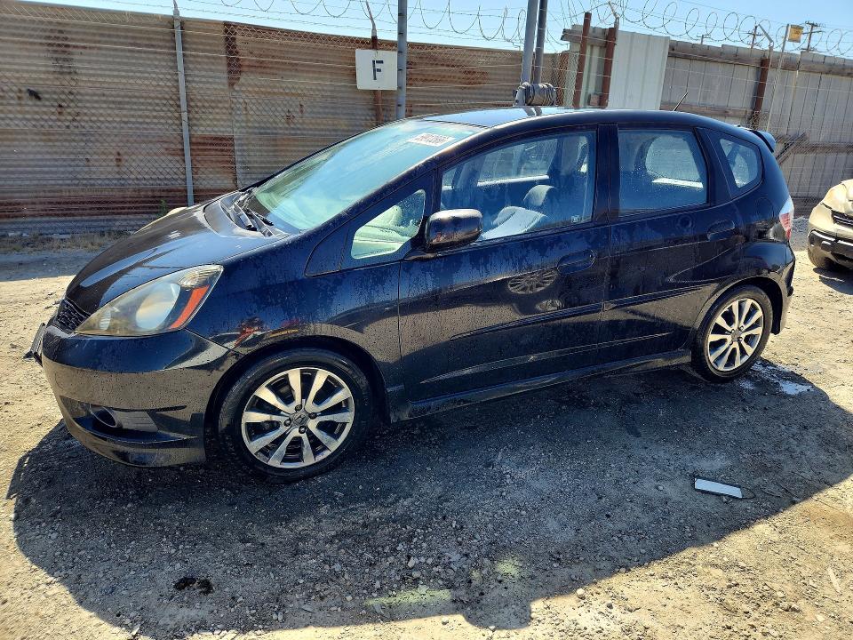 2013 Honda VIN JHMGE8H56DC049284 COPART salvage auction — MINOR DENT/SCRATCHES, Ca - Dis/Dlr/Exp App For Dup Clean, sold $1,300 on 2026-07-27 (photo 1)