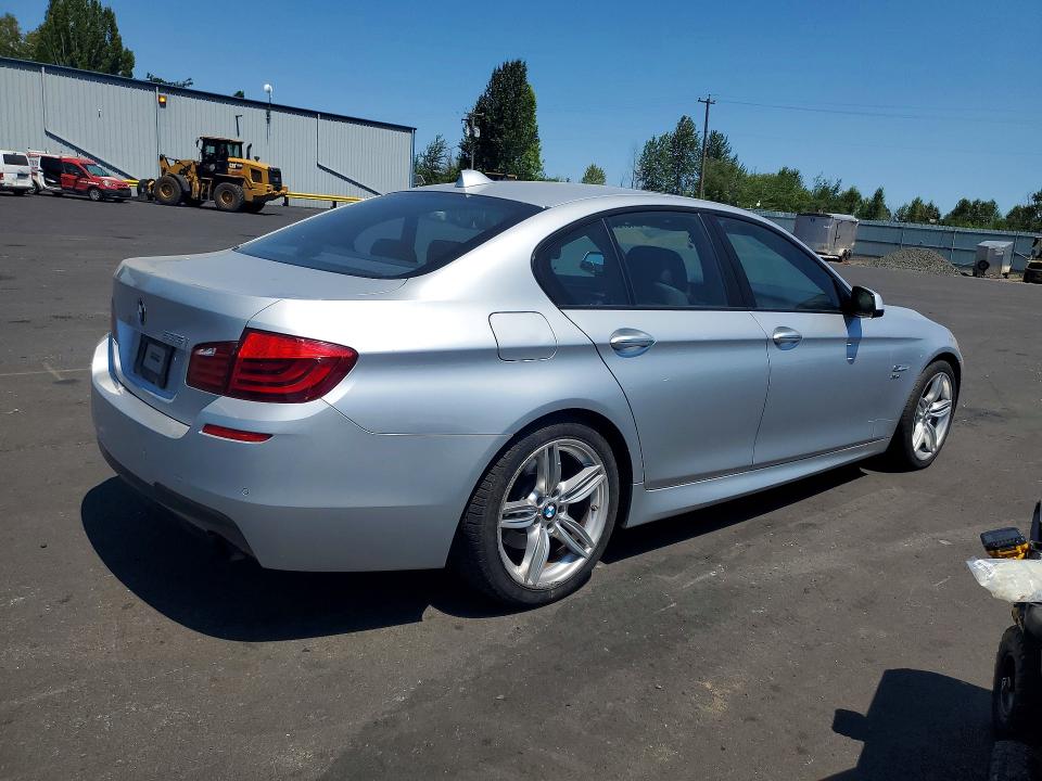 2011 BMW 5 series VIN WBAFU7C57BC778230 COPART salvage auction — MINOR DENT/SCRATCHES, OR - NON PUBLIC CLEAN TITLE, sold $2,100 on 2026-07-22 (photo 3)