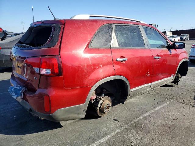 2015 Kia Sorento VIN 5XYKTDA73FG651192 COPART salvage auction — VANDALISM, CA - DIS/DLR/EXP LIEN PAPERS-SALV, sold $175 on 2026-07-31 (photo 3)