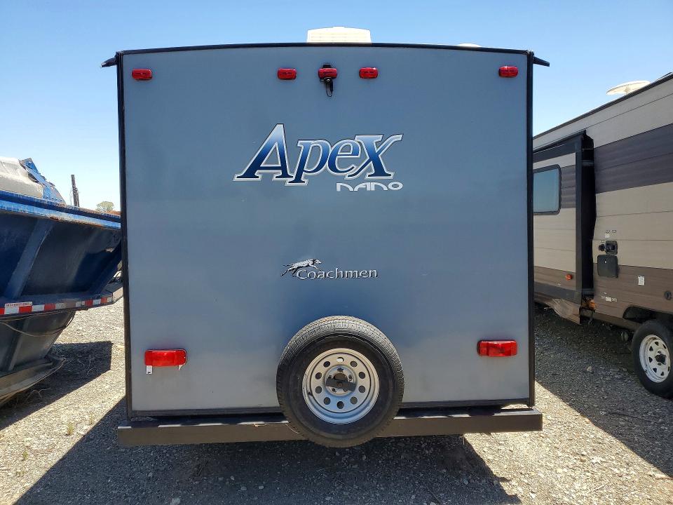 2018 Foresriver VIN 5ZT2CXHC3JL002931 COPART salvage auction — MINOR DENT/SCRATCHES, CA - SALVAGE CERTIFICATE, sold $1,550 on 2026-07-30 (photo 6)