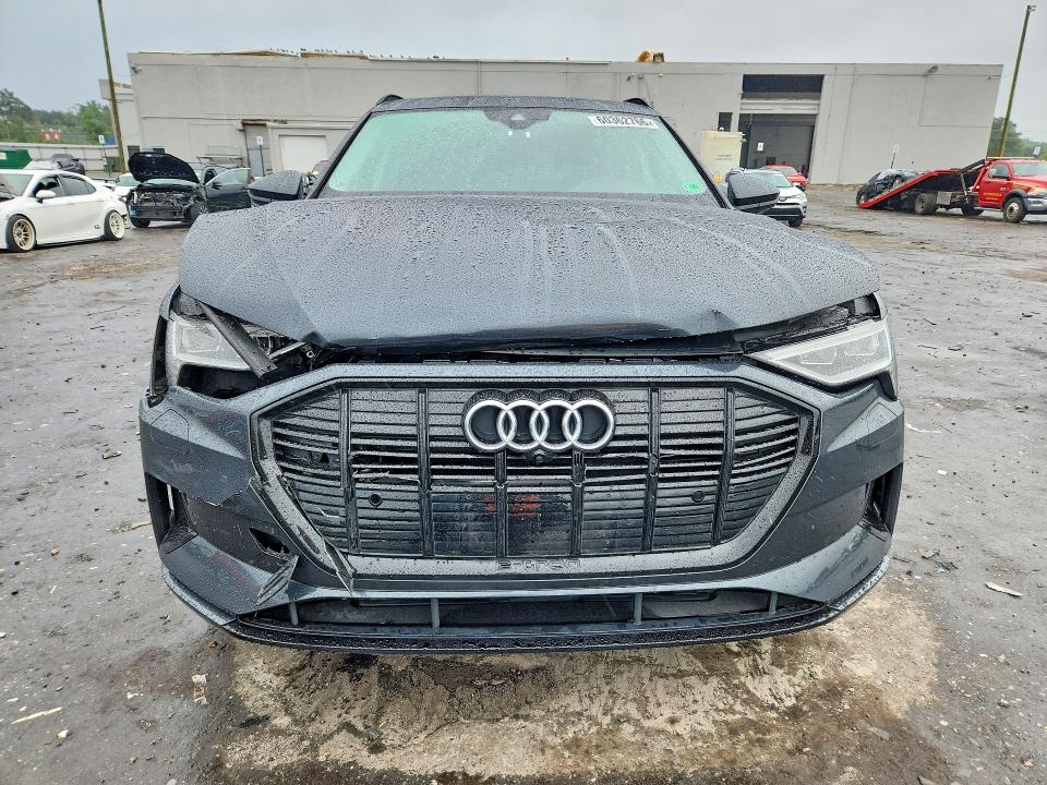 2022 Audi E-tron VIN WA1LAAGEXNB005293 COPART salvage auction — FRONT END, Va - Cert Of Title - Salvage, sold $14,500 on 2026-08-19 (photo 5)