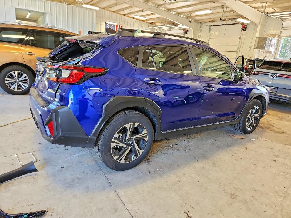 2025 Subaru Xv VIN JF2GUHDC8SH289513 COPART salvage auction — ROOF, Salvage Title, sold $10,200 on 2026-08-20 (photo 3)