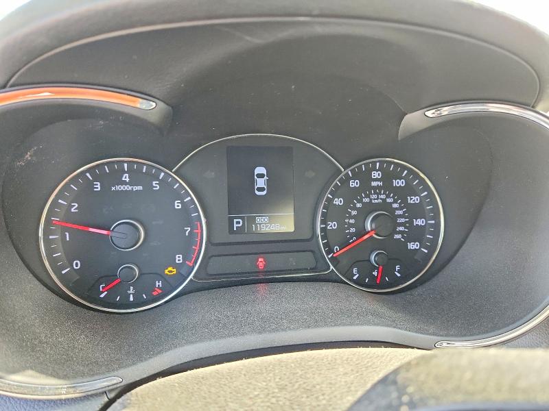 2016 Kia Forte VIN KNAFX4A80G5523479 COPART salvage auction — NORMAL WEAR, Ca - Dis/Dlr/Exp Only Clean Title, sold $650 on 2026-07-27 (photo 9)
