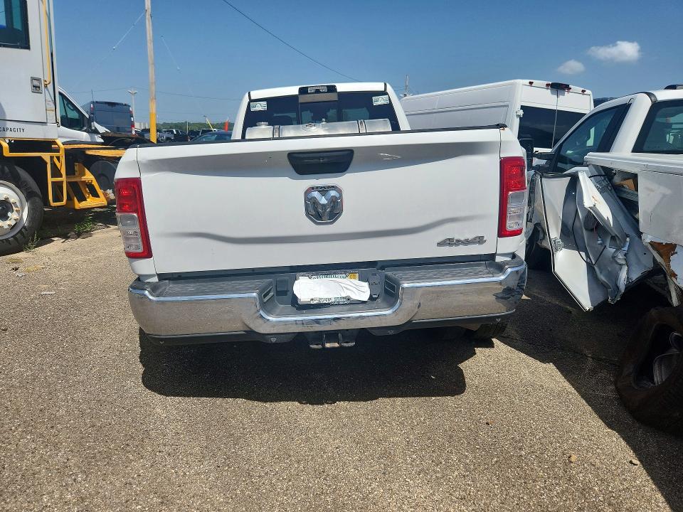 2022 Ram 3500 VIN 3C63RRGL8NG113566 COPART salvage auction — SIDE, Fl - Certificate Of Title, sold $7,200 on 2026-07-29 (photo 6)