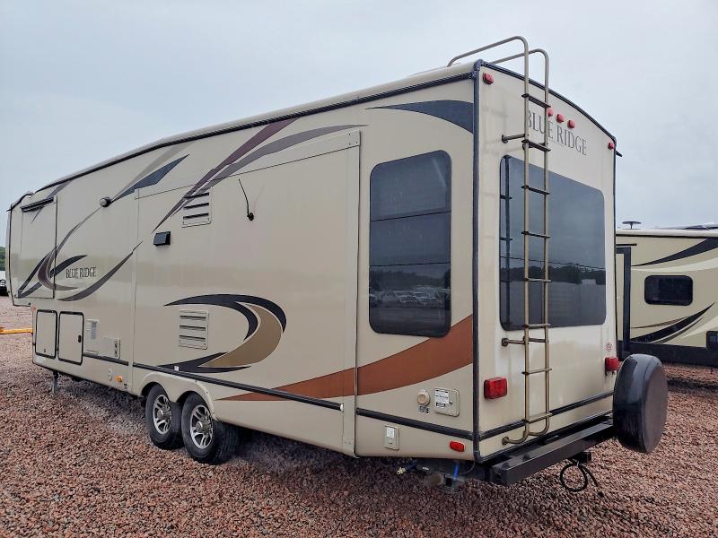 2012 Forester river Recreational vehicle (rv) VIN 4X4FBLF2XCG097860 COPART salvage auction — ROOF, MN - CERT OF TITLE-SALVAGE, sold $1,600 on 2026-09-10 (photo 3)