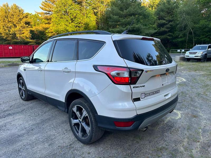 2018 Ford Escape VIN 1FMCU9HD0JUA68382 COPART salvage auction — MINOR DENT/SCRATCHES, Ma - Certificate Of Title (P), sold $950 on 2026-07-28 (photo 3)