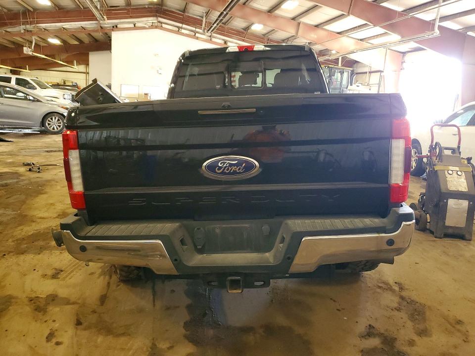 2019 Ford F350 VIN 1FT8W3BT5KEG28913 COPART salvage auction — ROLLOVER, Salvage Title, sold $8,000 on 2026-07-31 (photo 6)
