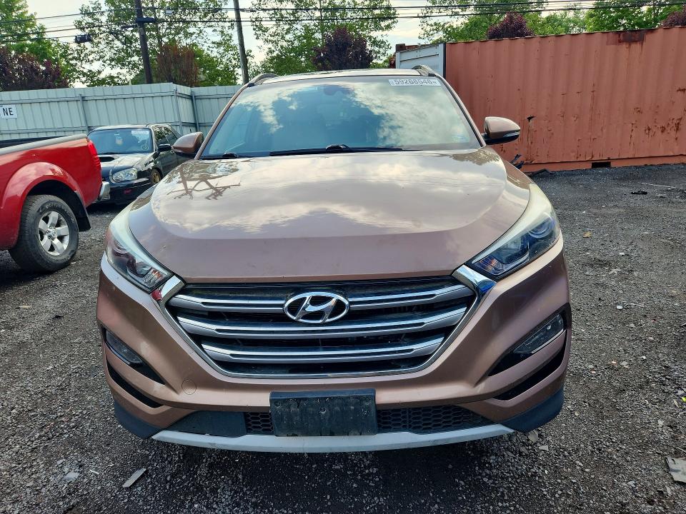 2017 Hyundai Tucson VIN KM8J3CA23HU297102 COPART salvage auction — MECHANICAL, Ct - Certificate Of Title, sold $1,350 on 2026-07-14 (photo 5)