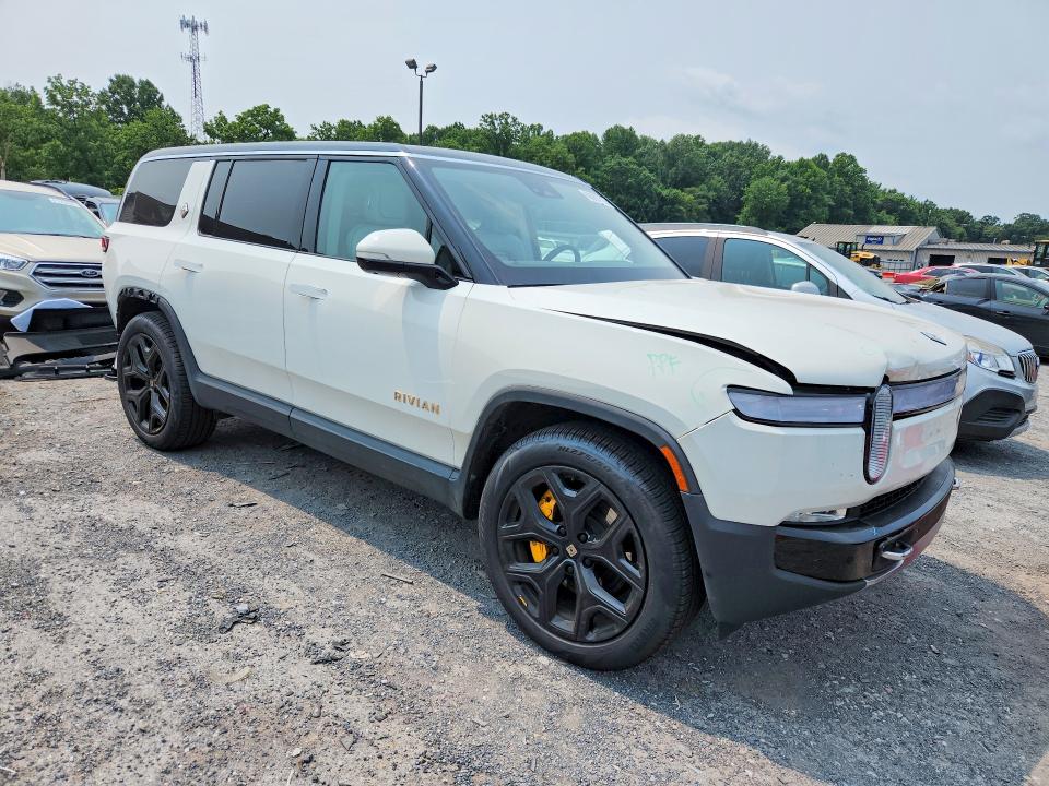 2023 Rivian R1s VIN 7PDSGABA3PN026999 COPART salvage auction — FRONT END, Pa - Certificate Of Salvage, sold $23,000 on 2026-09-17 (photo 4)