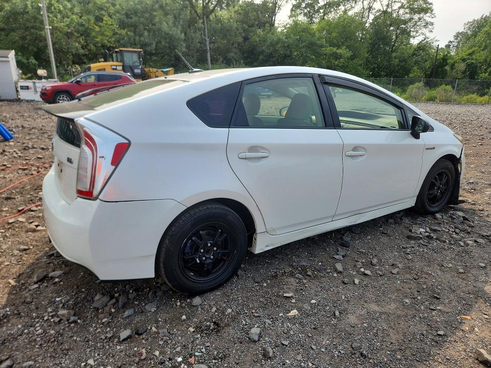 2012 Toyota Prius VIN JTDKN3DU2C5427339 COPART salvage auction — FRONT END, PA - CERT OF SALV-R=RECONSTRUCTED, sold $350 on 2026-07-30 (photo 3)