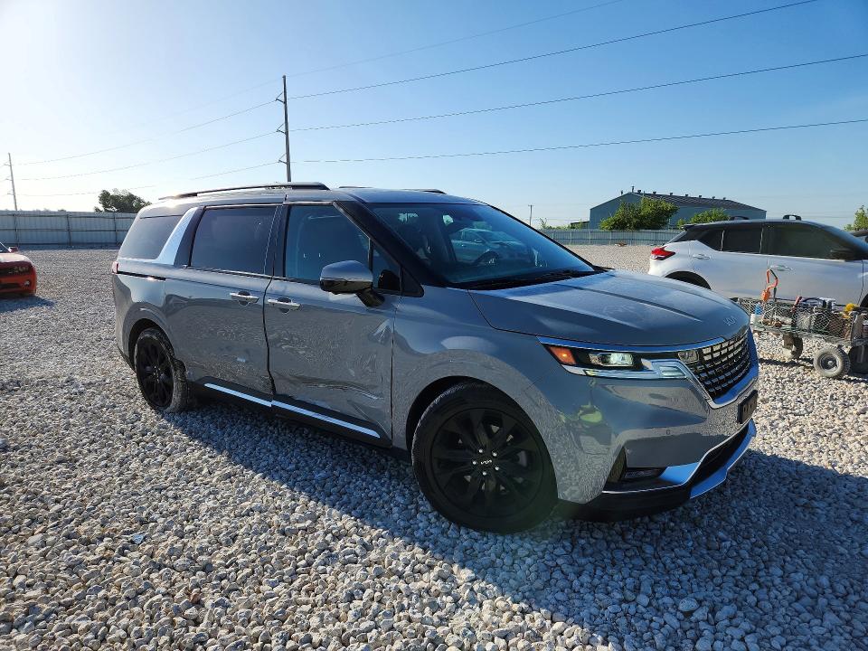 2022 Kia Carnival VIN KNDNE5H32N6083602 COPART salvage auction — SIDE, Tx - Salvage Vehicle Title, sold $9,800 on 2026-07-23 (photo 4)