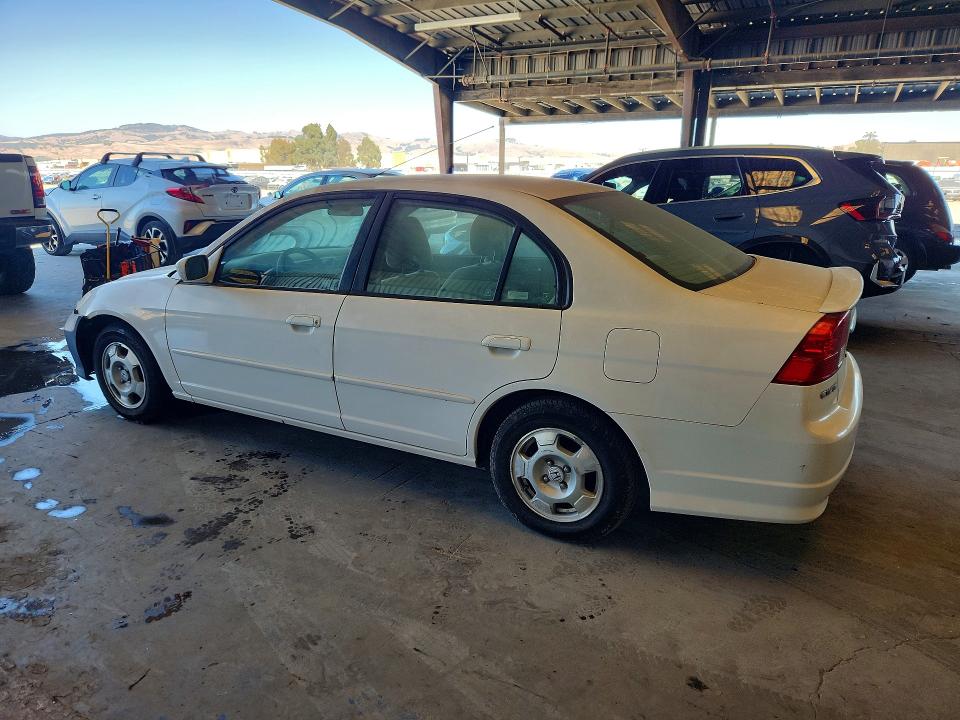 2004 Honda Civic hybrid VIN JHMES96674S011375 COPART salvage auction — MINOR DENT/SCRATCHES, Ca - Dis/Dlr/Exp App For Dup Clean, sold $250 on 2026-07-20 (photo 2)